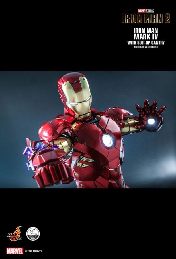 Iron Man 2 - Mark IV Deluxe with Gantry 1:4 Scale Collectable Action Figure