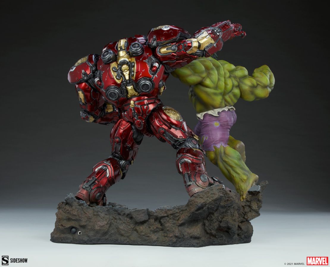 Marvel Comics - Hulk vs Hulkbuster Maquette