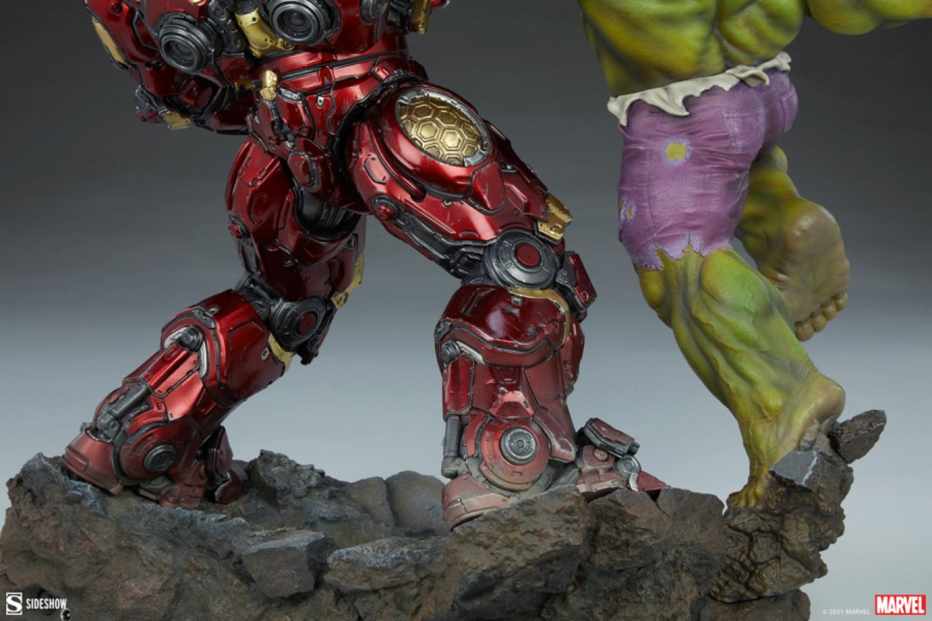 Marvel Comics - Hulk vs Hulkbuster Maquette