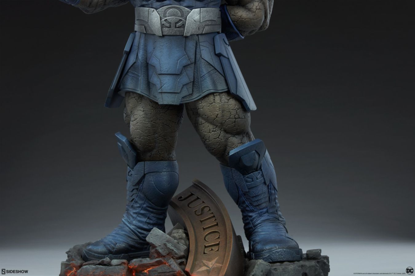 DC Comics - Darkseid 24" Maquette