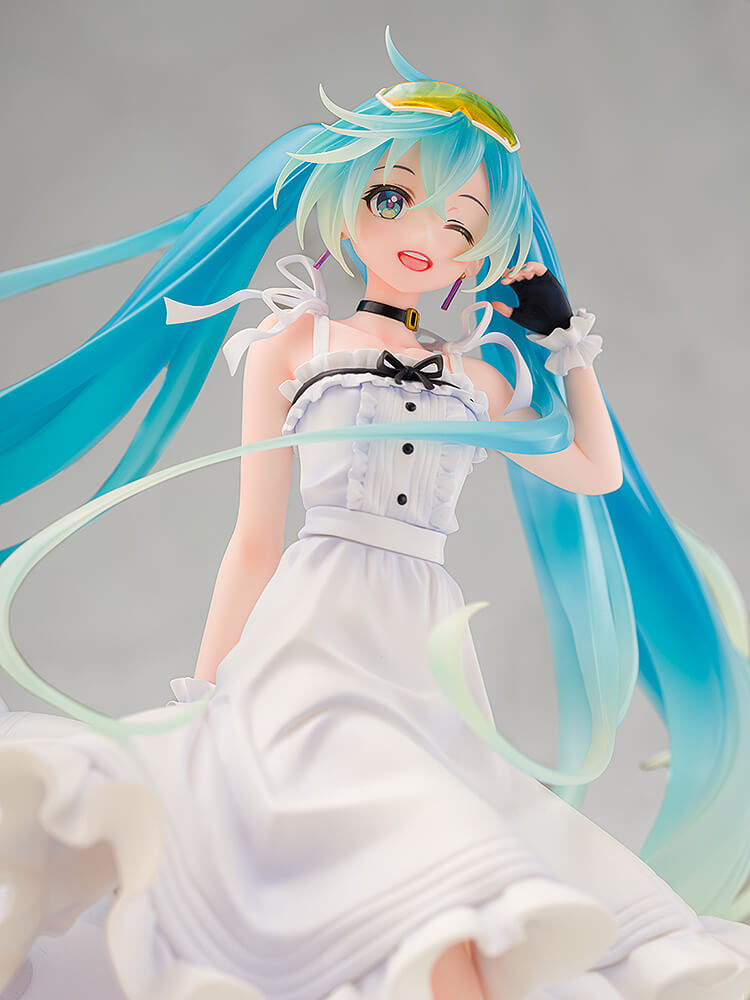 HATSUNE MIKU GT PROJECT Racing Miku 2021: Vacation Style Ver.