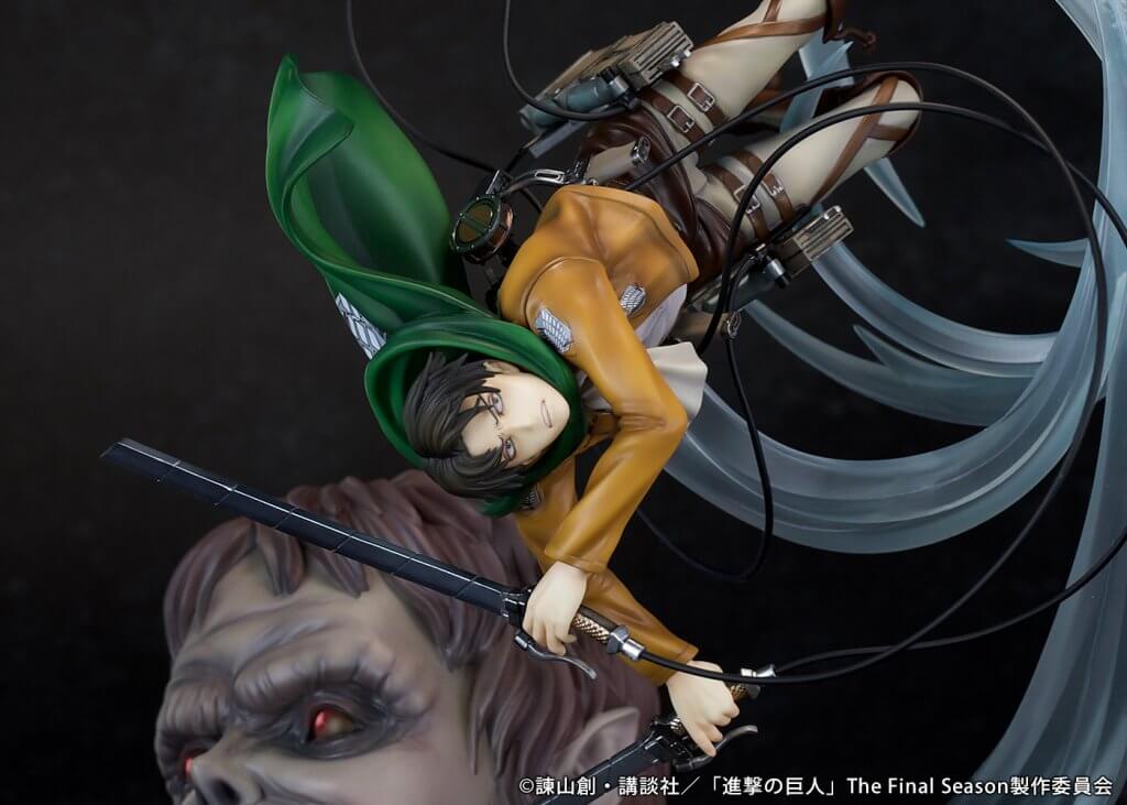 ATTACK ON TITAN Scale Figure - Levi vs Beast Titan ver.