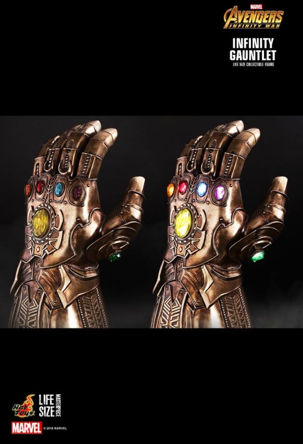 Avengers 3: Infinity War - Infinity Gauntlet Life-Size Prop Replica