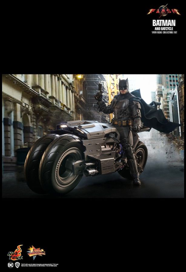 The Flash (2023) - Batman & Batcycle 1:6 Scale Collectable Set