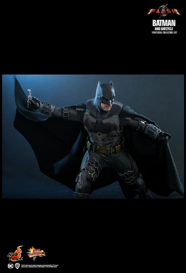 The Flash (2023) - Batman & Batcycle 1:6 Scale Collectable Set