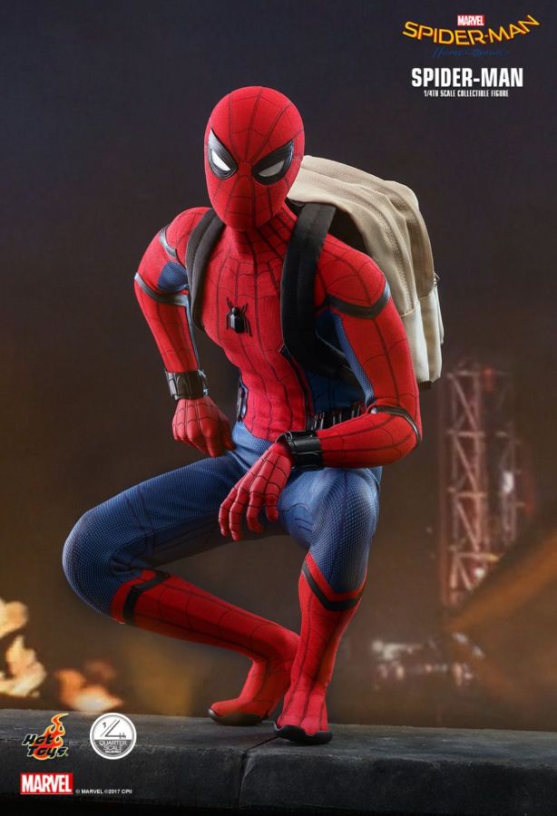 Spider-Man: Homecoming - Spider-Man 1:4 Scale Collectable Action Figure