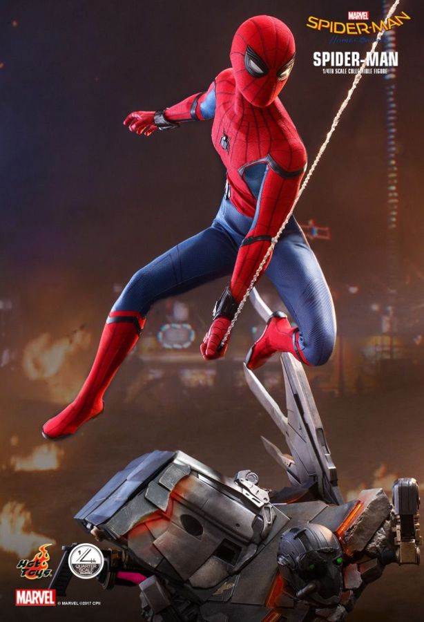 Spider-Man: Homecoming - Spider-Man 1:4 Scale Collectable Action Figure