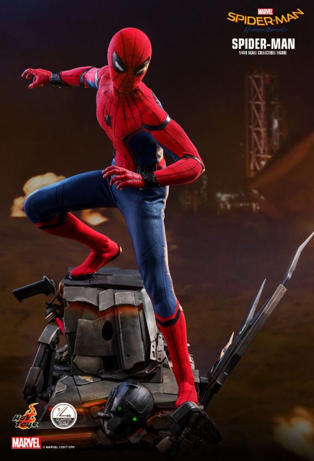 Spider-Man: Homecoming - Spider-Man 1:4 Scale Collectable Action Figure