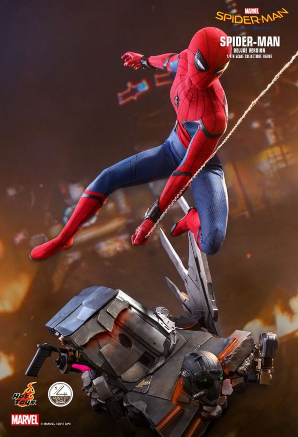 Spider-Man: Homecoming - Spider-Man Deluxe 1:4 Scale Collectable Action Figure