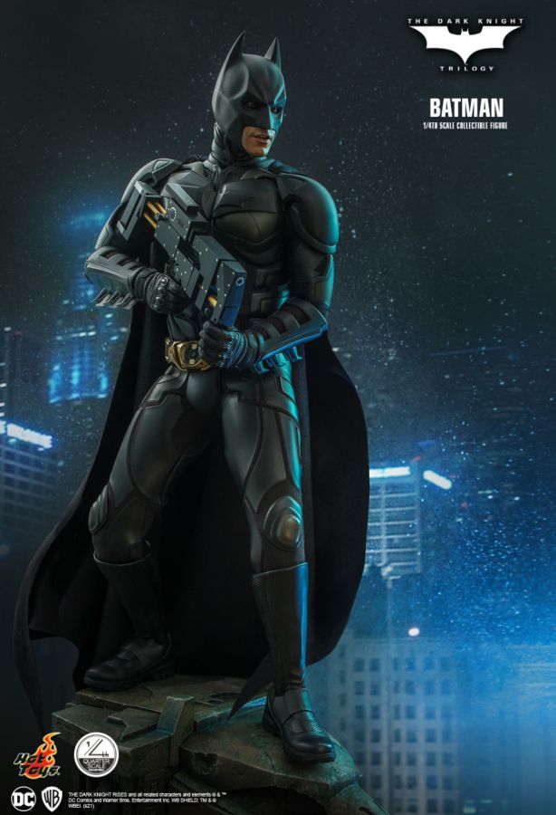 Batman The Dark Knight - Batman 1:4 Scale Collectable Action Figure