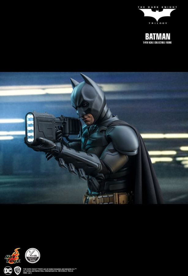 Batman The Dark Knight - Batman 1:4 Scale Collectable Action Figure