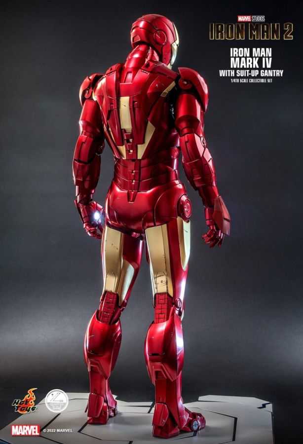 Iron Man 2 - Mark IV Deluxe with Gantry 1:4 Scale Collectable Action Figure