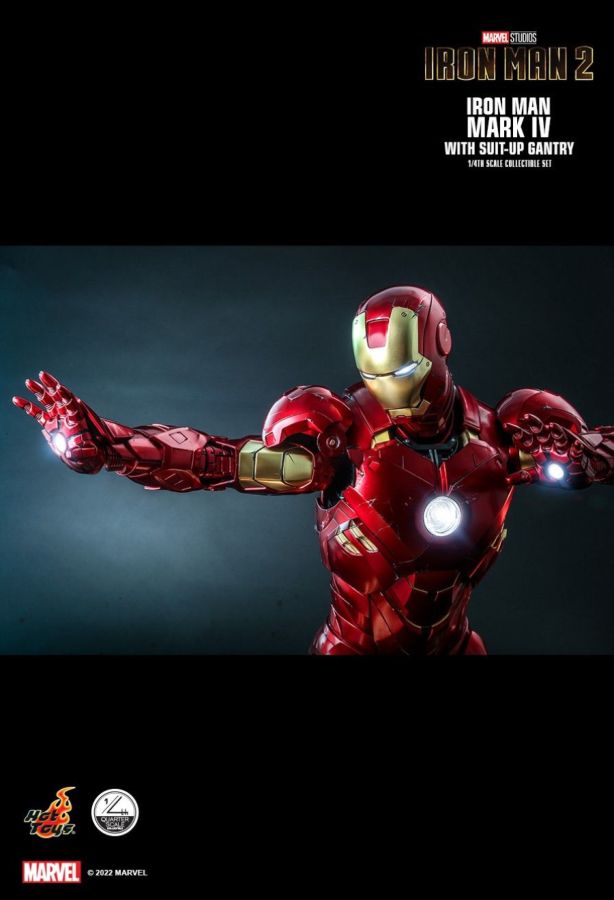 Iron Man 2 - Mark IV Deluxe with Gantry 1:4 Scale Collectable Action Figure