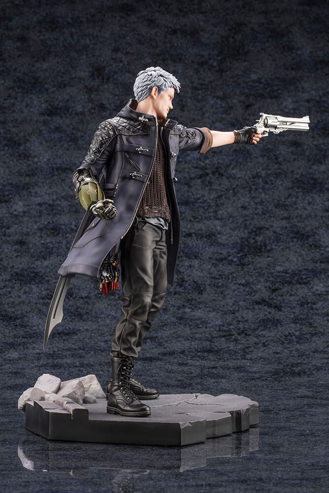 DEVIL MAY CRY 5 Nero ArtFX J Statue (Reproduction)