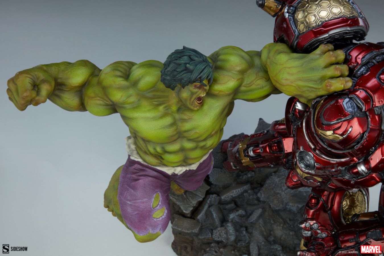 Marvel Comics - Hulk vs Hulkbuster Maquette
