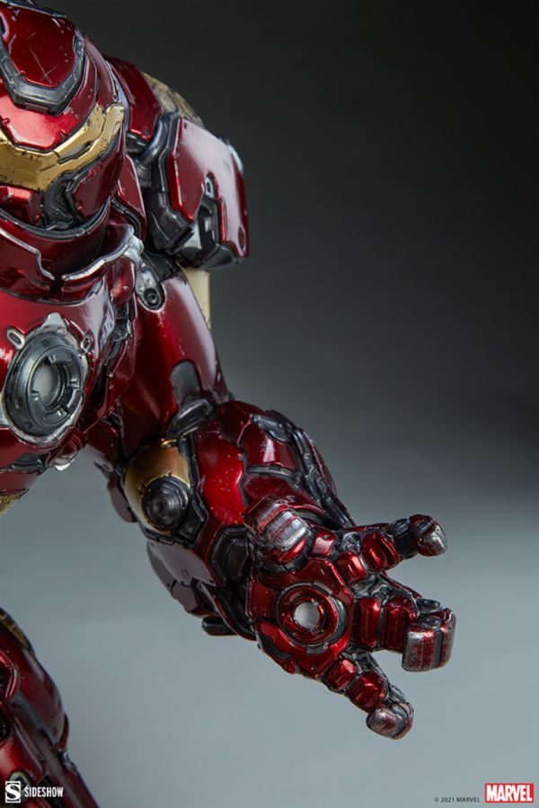 Marvel Comics - Hulk vs Hulkbuster Maquette