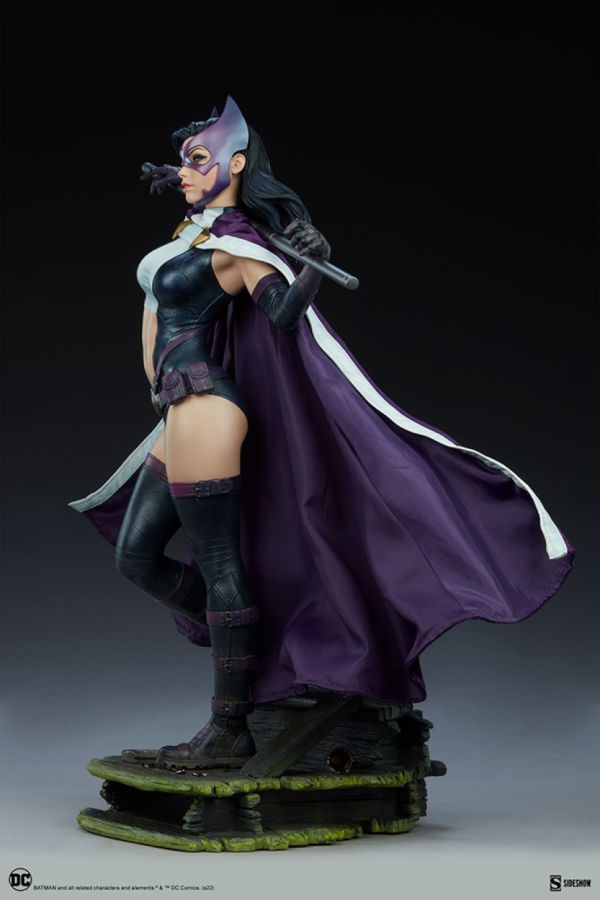 DC Comics - Huntress Premium Format Statue