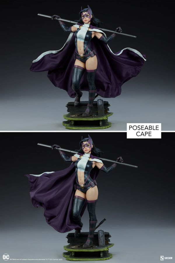 DC Comics - Huntress Premium Format Statue