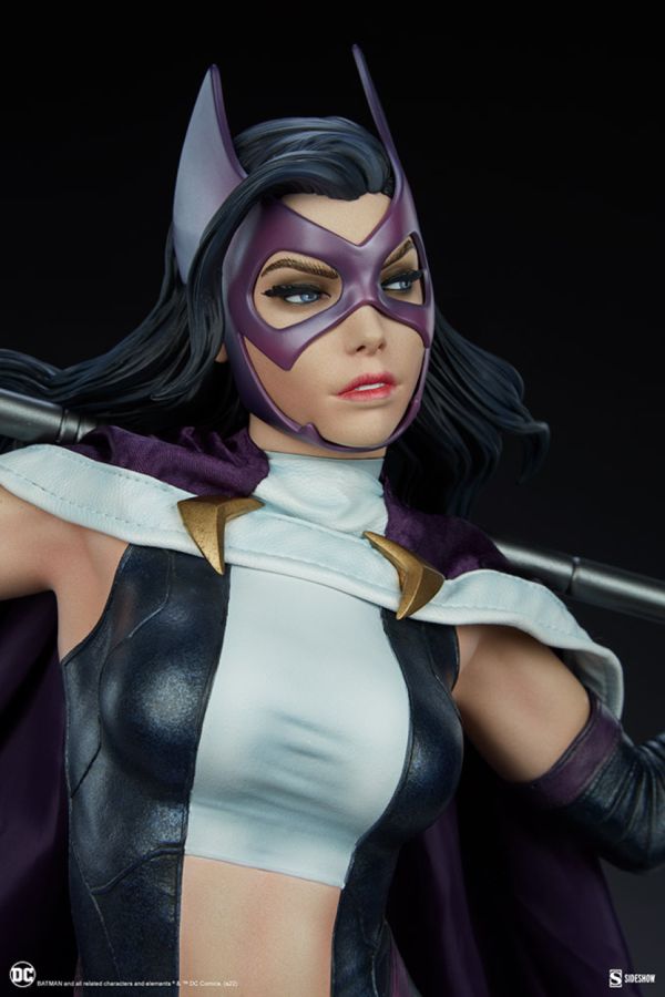 DC Comics - Huntress Premium Format Statue