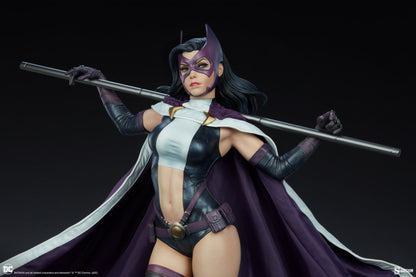 DC Comics - Huntress Premium Format Statue