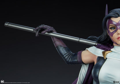 DC Comics - Huntress Premium Format Statue