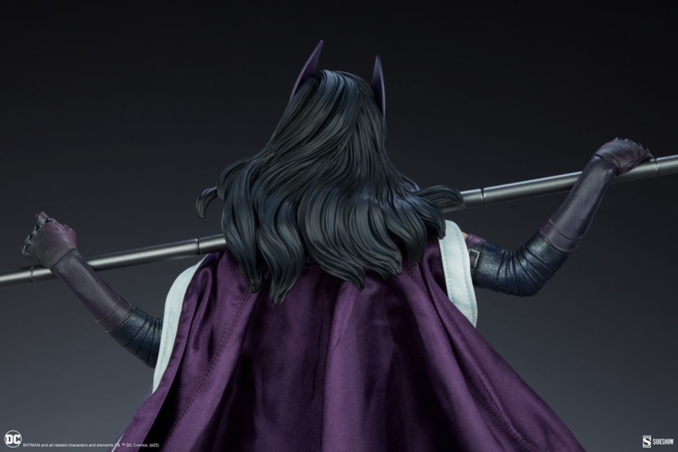 DC Comics - Huntress Premium Format Statue