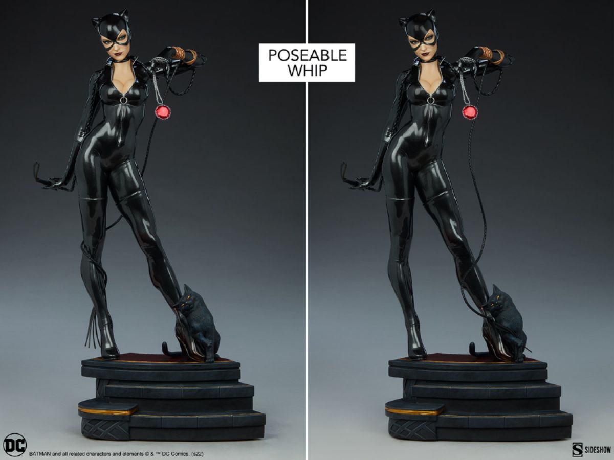 DC Comics - Catwoman Premium Format Statue