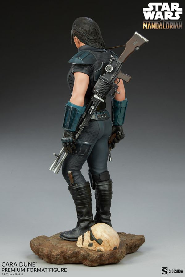 Star Wars: The Mandalorian - Cara Dune Premium Format Statue