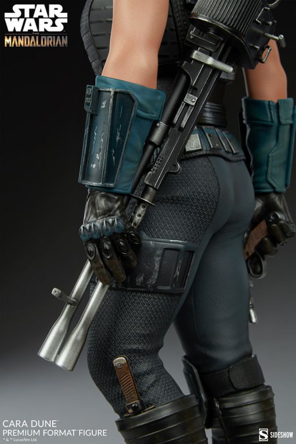 Star Wars: The Mandalorian - Cara Dune Premium Format Statue