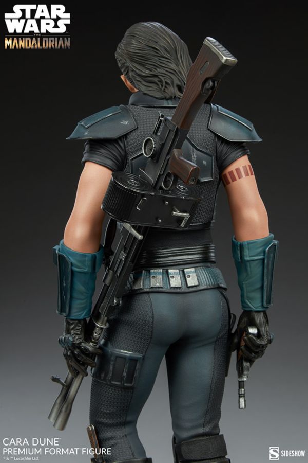 Star Wars: The Mandalorian - Cara Dune Premium Format Statue