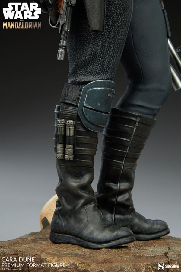 Star Wars: The Mandalorian - Cara Dune Premium Format Statue