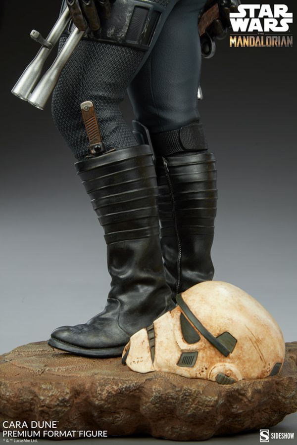 Star Wars: The Mandalorian - Cara Dune Premium Format Statue