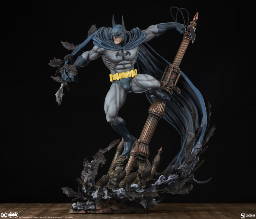 Batman - Batman Premium Format 1:4 Scale Statue