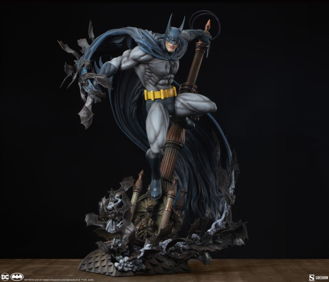 Batman - Batman Premium Format 1:4 Scale Statue