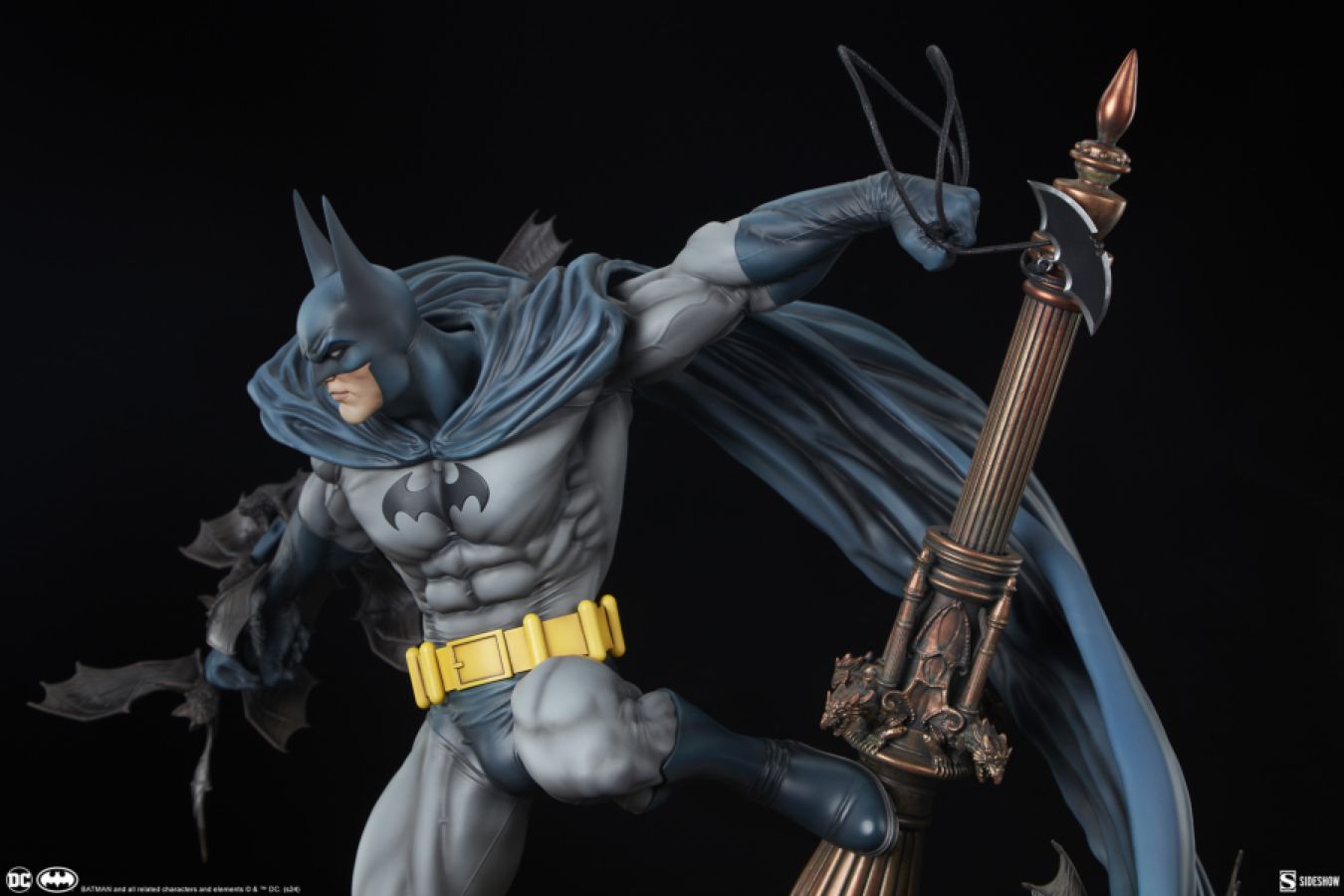 Batman - Batman Premium Format 1:4 Scale Statue