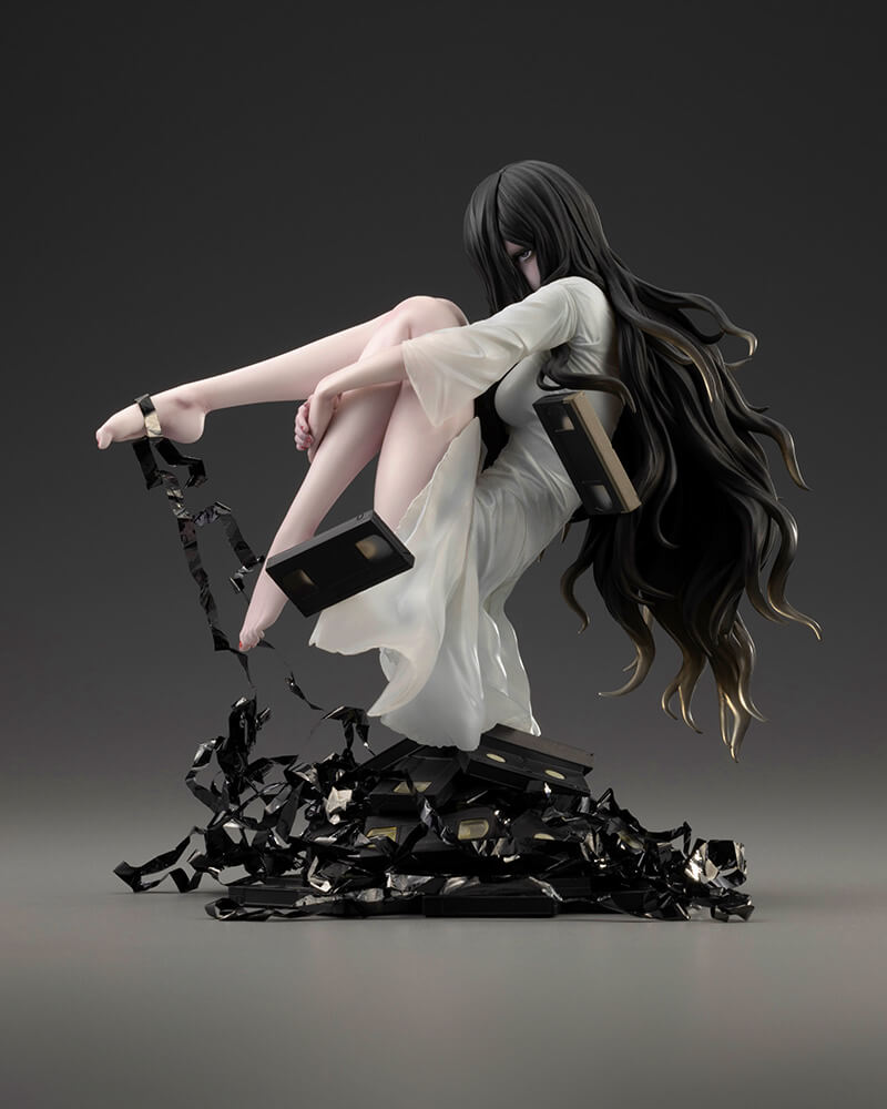 THE RING Sadako Bishoujo Statue