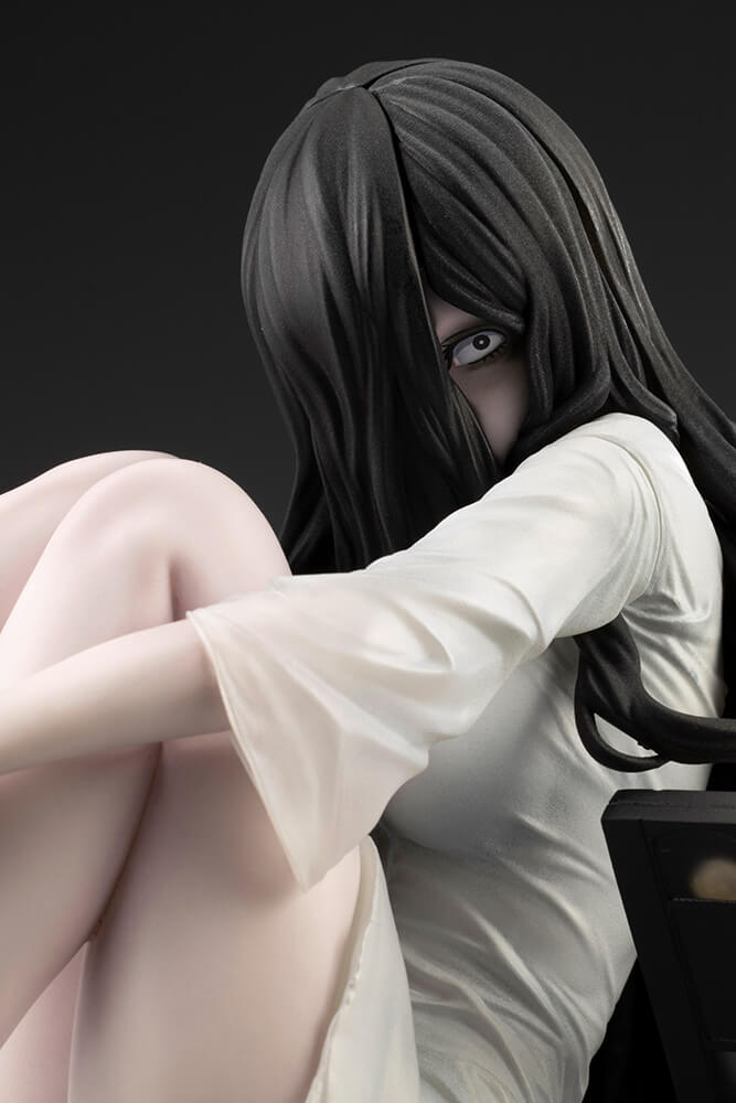 THE RING Sadako Bishoujo Statue
